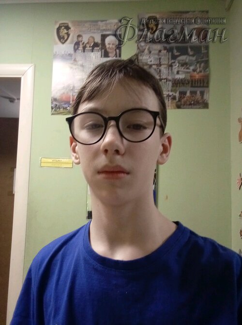 93477cda.ID Photo.122912